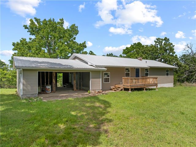 4 Shady Knoll Lane, Yellville, AR 72687