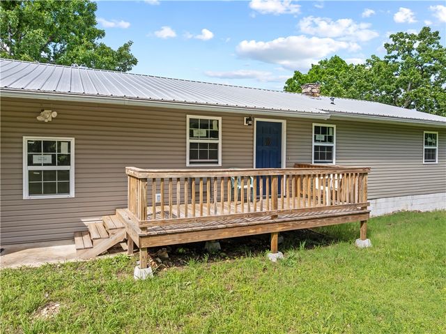 4 Shady Knoll Lane, Yellville, AR 72687