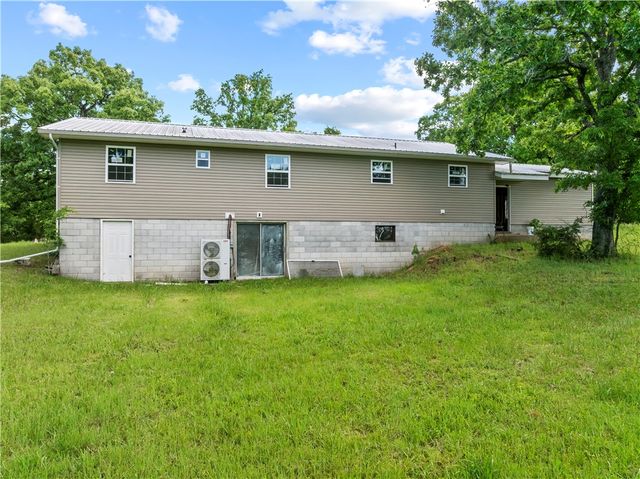 4 Shady Knoll Lane, Yellville, AR 72687