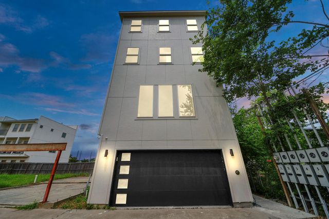 3913 Griggs Road, Houston, TX 77021