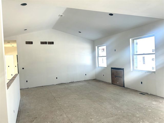 410 Canfield Street, Milan, MI 48160