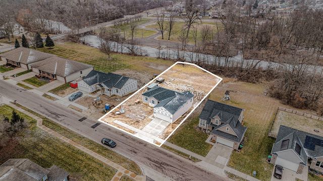 410 Canfield Street, Milan, MI 48160