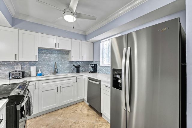 1801 GULF DRIVE N 176, Bradenton Beach, FL 34217