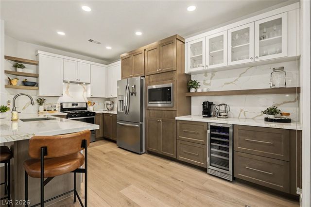 251 South Green Valley Parkway 5514, Henderson, NV 89012