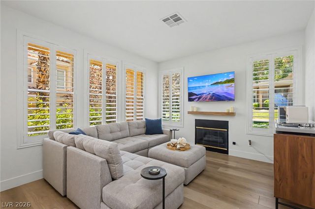 251 South Green Valley Parkway 5514, Henderson, NV 89012