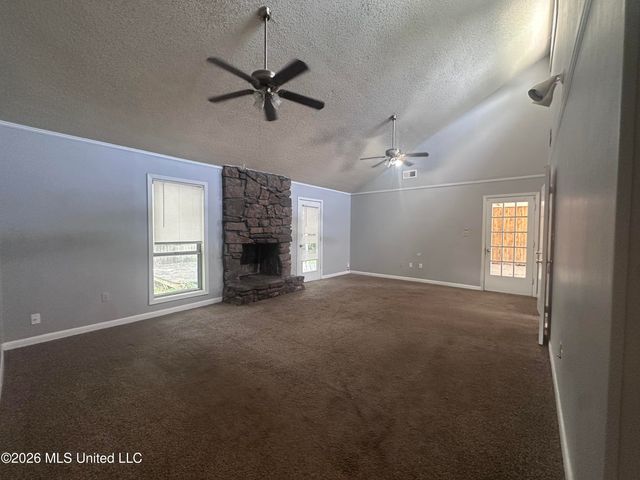 5629 Ridgetop Drive, Horn Lake, MS 38637