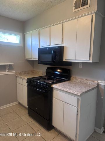 5629 Ridgetop Drive, Horn Lake, MS 38637