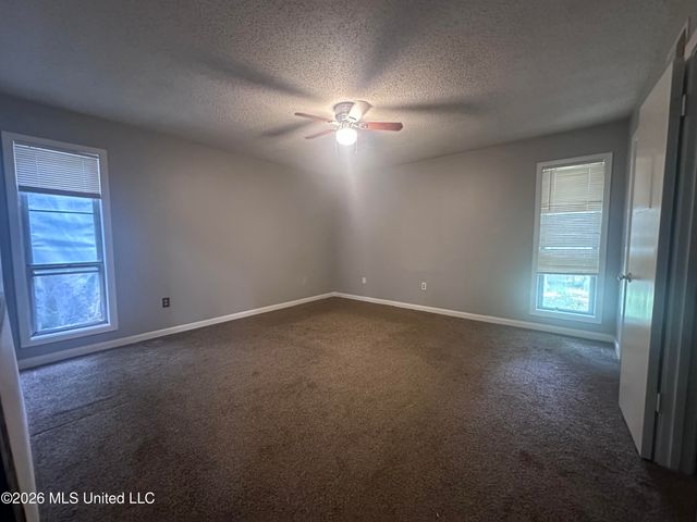 5629 Ridgetop Drive, Horn Lake, MS 38637