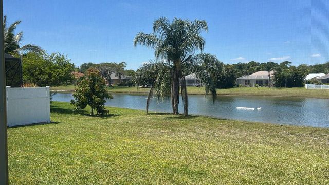 357 SW 24th Ave Avenue SW, Vero Beach, FL 32962