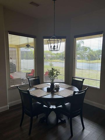 357 SW 24th Ave Avenue SW, Vero Beach, FL 32962