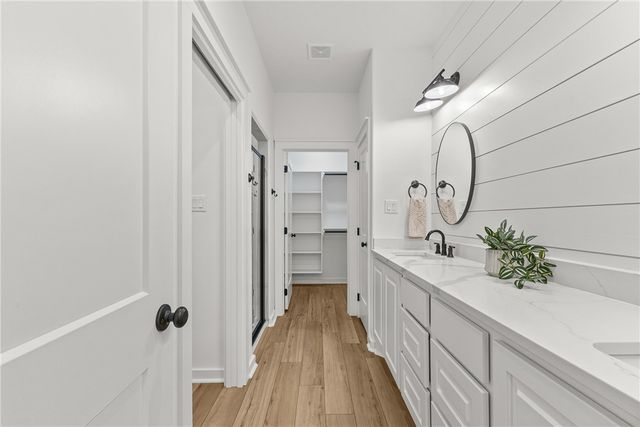 5037 Mooney Falls Drive, Bryan, TX 77802