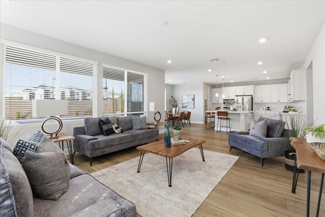 4538 Madeleine Way, Folsom, CA 95630