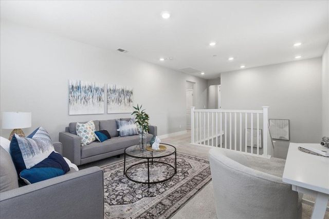 4538 Madeleine Way, Folsom, CA 95630