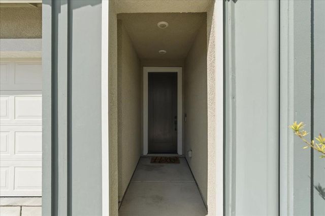 4538 Madeleine Way, Folsom, CA 95630