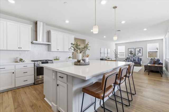 4538 Madeleine Way, Folsom, CA 95630