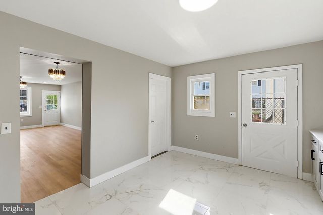 26 W 2ND ST, Florence, NJ 08518
