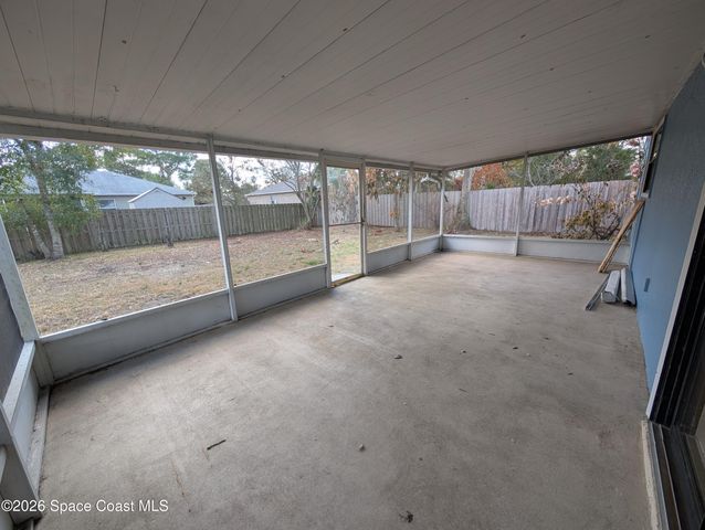 252 Emerson Drive NW, Palm Bay, FL 32907