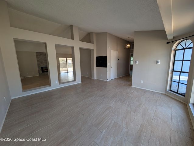 252 Emerson Drive NW, Palm Bay, FL 32907