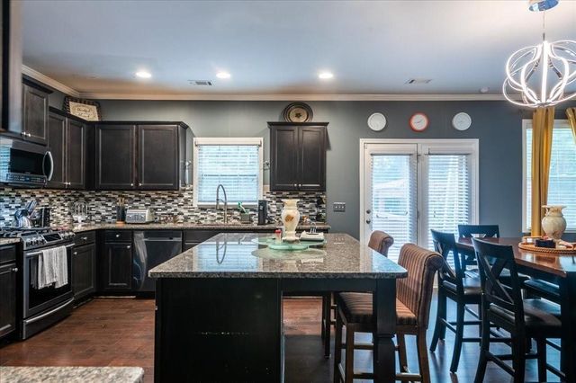 7306 Parkland Bend, Fairburn, GA 30213