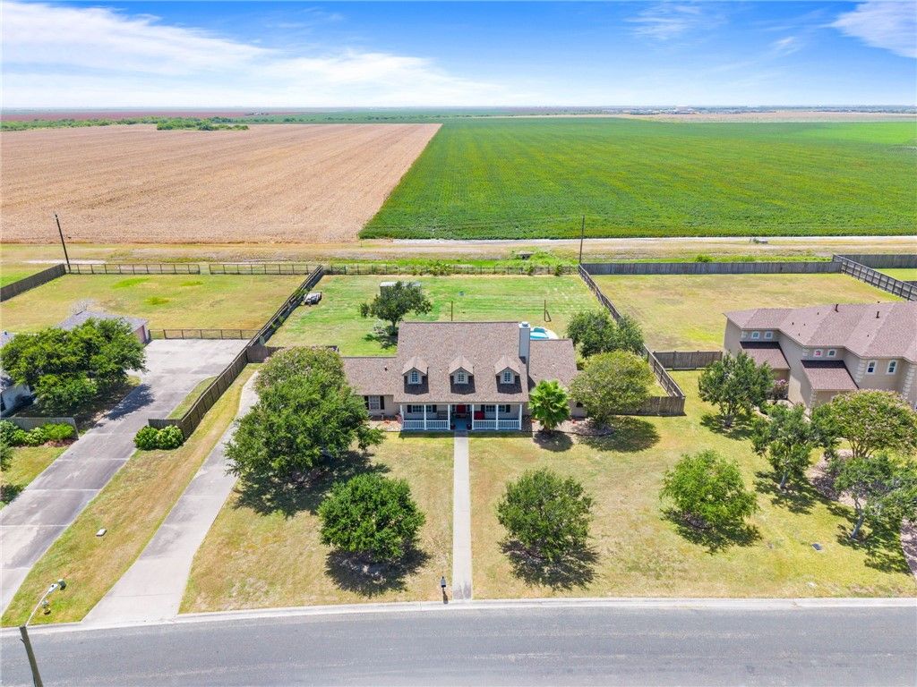 6009 King Trail, Corpus Christi, TX 78414