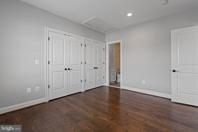 7606 LEONARD DR, Falls Church, VA 22043