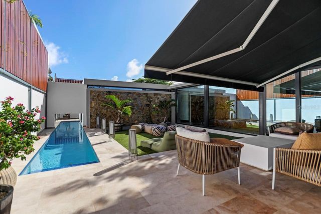 2054 CALLE ESPAÑA, San Juan, PR 00911