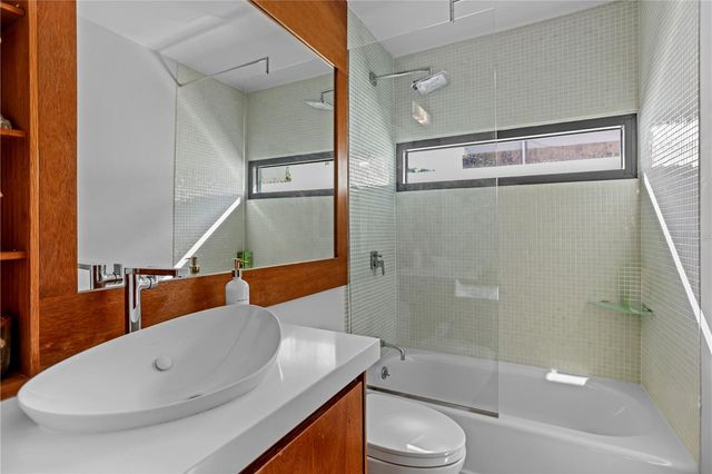 2054 CALLE ESPAÑA, San Juan, PR 00911