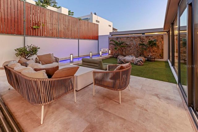 2054 CALLE ESPAÑA, San Juan, PR 00911