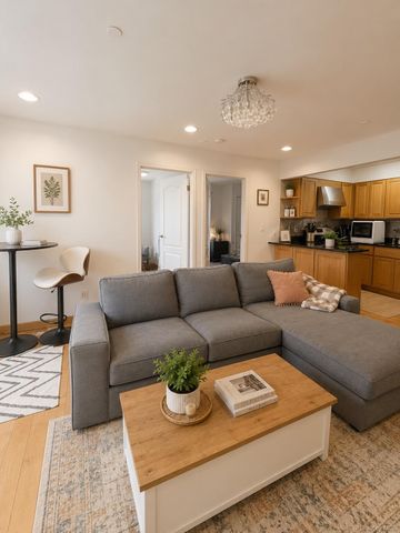 5423 7th Avenue 4A, Brooklyn, NY 11220