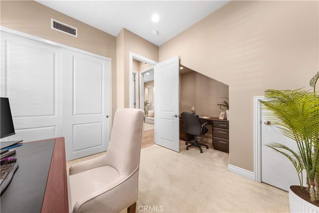 60 Boxberry, Irvine, CA 92620