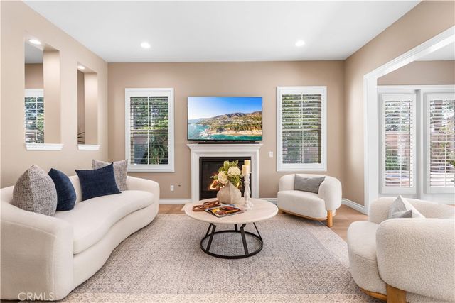 60 Boxberry, Irvine, CA 92620