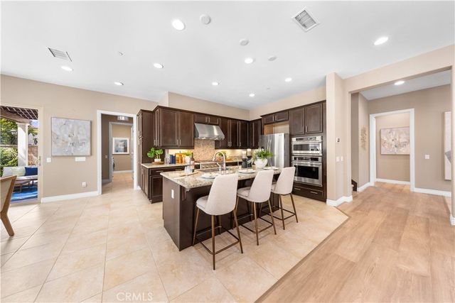 60 Boxberry, Irvine, CA 92620