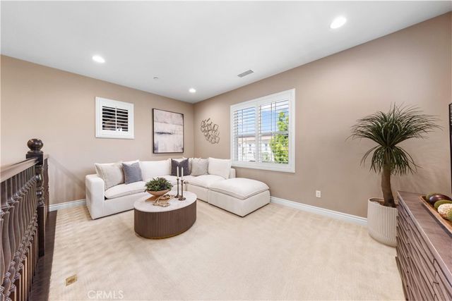 60 Boxberry, Irvine, CA 92620