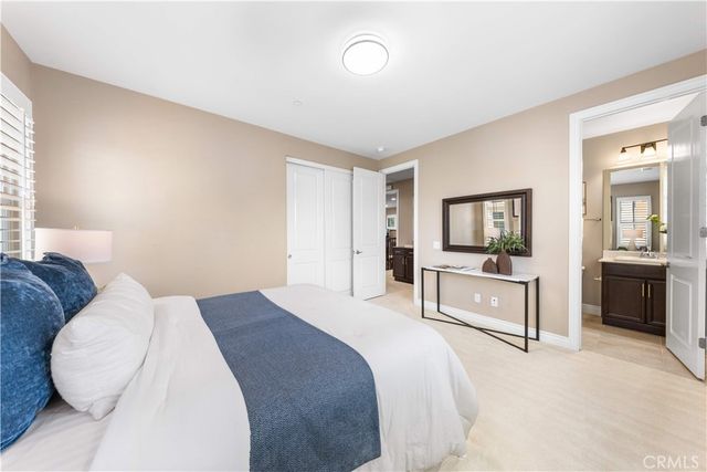 60 Boxberry, Irvine, CA 92620