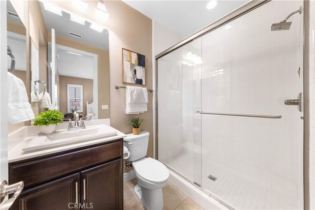 60 Boxberry, Irvine, CA 92620