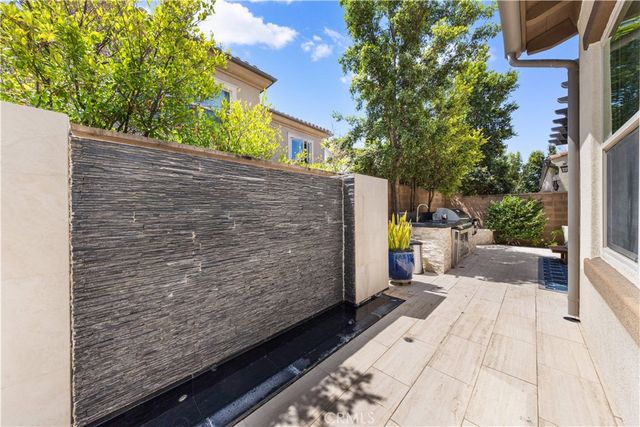 60 Boxberry, Irvine, CA 92620