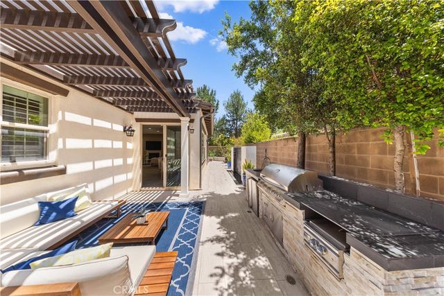 60 Boxberry, Irvine, CA 92620