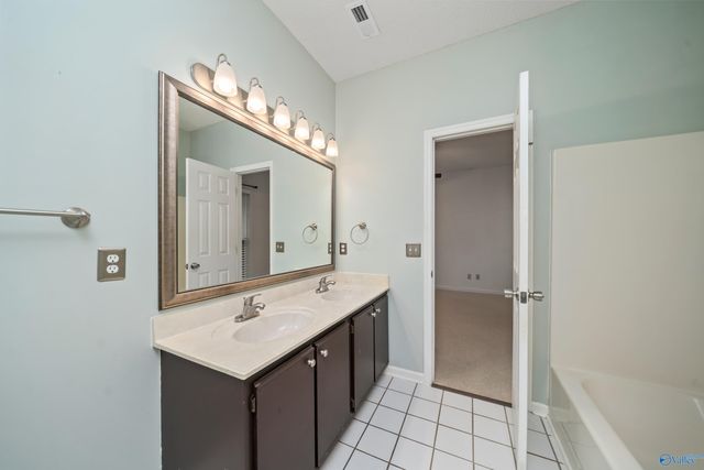 12002 Ashton Road SE, Huntsville, AL 35803