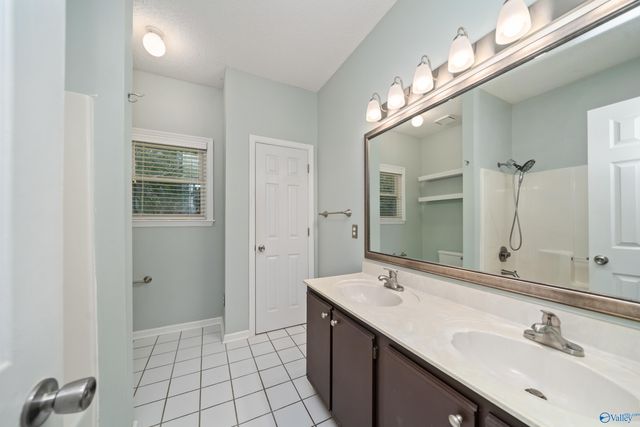 12002 Ashton Road SE, Huntsville, AL 35803