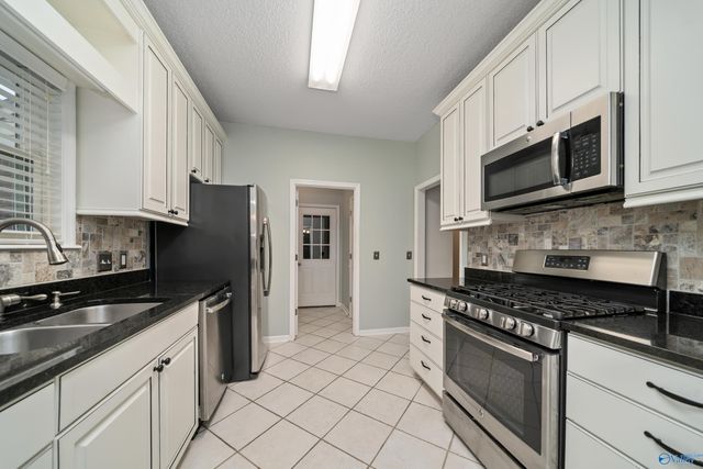 12002 Ashton Road SE, Huntsville, AL 35803