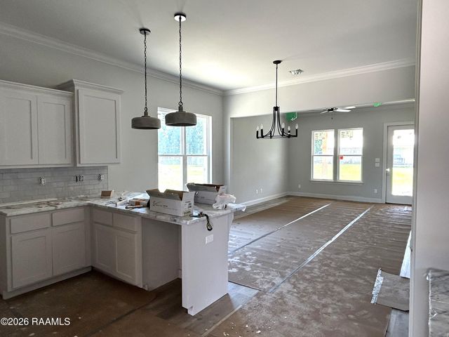 119 Crooked Pine Lane, Scott, LA 70583