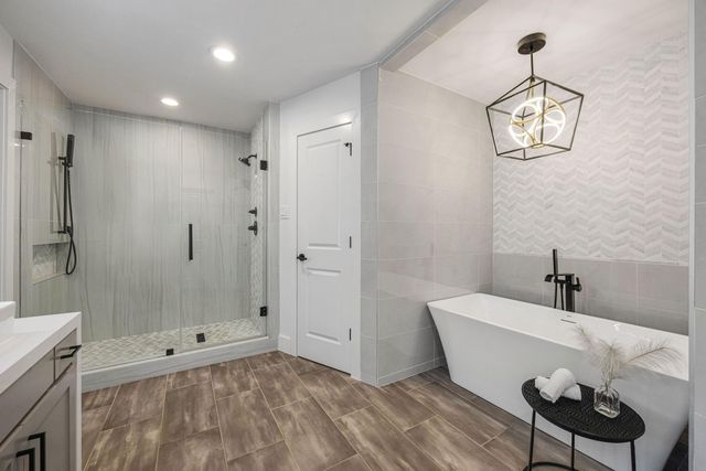 10111 Cedar Creek Drive, Houston, TX 77042