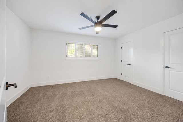 10111 Cedar Creek Drive, Houston, TX 77042