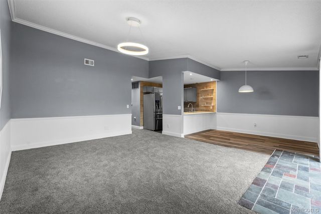 35857 Hunter Avenue, Westland, MI 48185