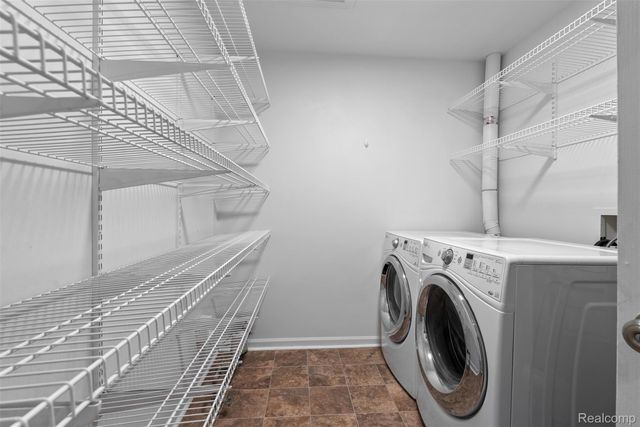 35857 Hunter Avenue, Westland, MI 48185