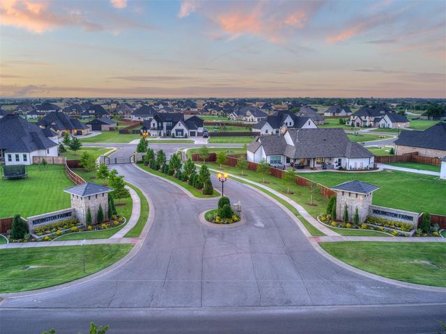 22300 Pine Bluff Way, Edmond, OK 73025
