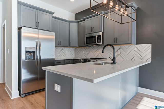 1712 MEERSTONE LANE, Hoover, AL 35226