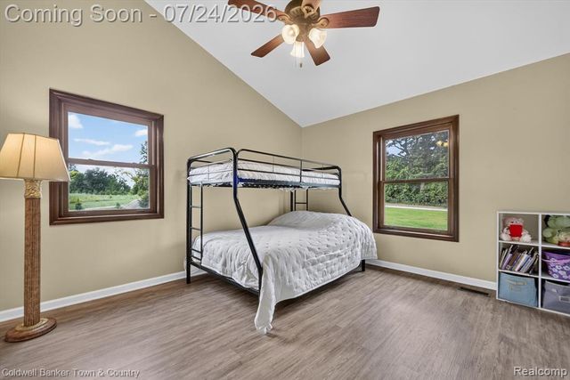 8175 Farley Road, Pinckney, MI 48169