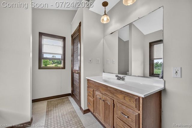8175 Farley Road, Pinckney, MI 48169