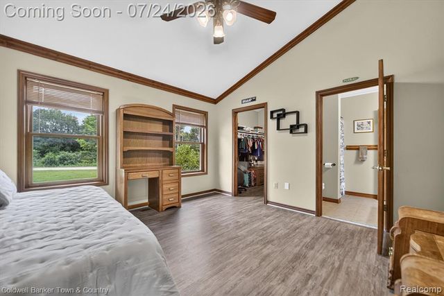 8175 Farley Road, Pinckney, MI 48169